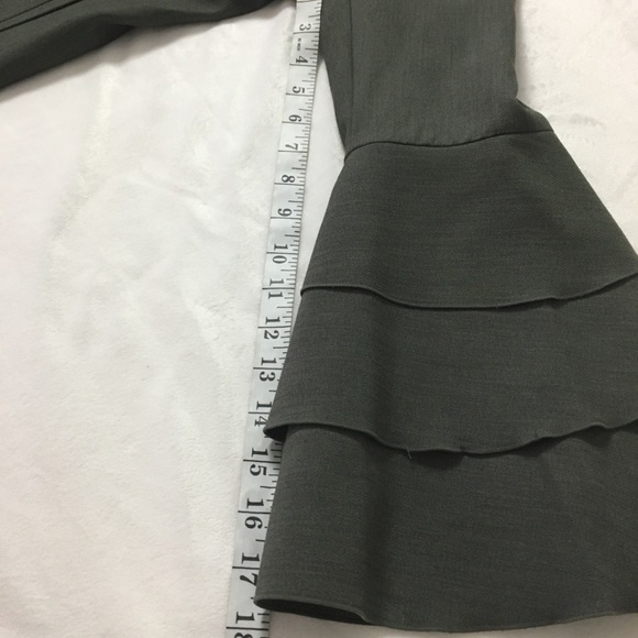 Banana Republic  Blazer Jacket Business Ruffle Sleeve size 2 gray - Picture 3 of 14